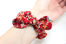 Load image into Gallery viewer, Botanical Apple Watch Scrunchie Band with Top Knot Bow - 38mm 42mm / 40mm 44mm Series 1 - 6 & SE