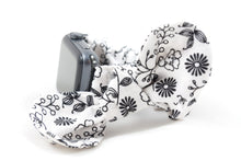 Load image into Gallery viewer, White Floral Apple Watch Scrunchie Band with Top Knot Bow - 38mm 42mm / 40mm 44mm Series 1 - 6 & SE