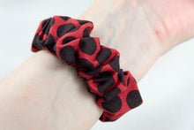 Load image into Gallery viewer, Mini Mouse Polka Dot Apple Watch Scrunchie Band