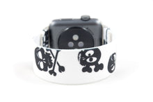 Load image into Gallery viewer, Skull Pattern Elastic Apple Watch Band
