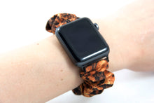 Load image into Gallery viewer, Tuscan Breeze Apple Watch Scrunchie Band

