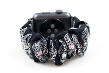 Load image into Gallery viewer, B&amp;W Skulls Apple Watch Scrunchie Band
