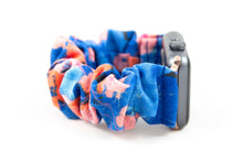Load image into Gallery viewer, Hibiscus Apple Watch Scrunchie Band

