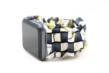 Load image into Gallery viewer, Daisy Checks Apple Watch Scrunchie Band - 38mm 42mm / 40mm 44mm Series 1 - 6 &amp; SE
