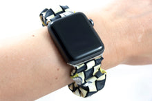 Load image into Gallery viewer, Daisy Checks Apple Watch Scrunchie Band - 38mm 42mm / 40mm 44mm Series 1 - 6 &amp; SE

