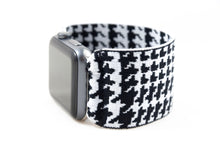 Load image into Gallery viewer, Houndstooth B&amp;W Elastic Apple Watch Band
