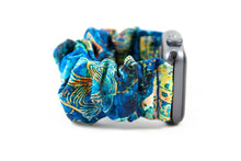 Load image into Gallery viewer, Seashell Apple Watch Scrunchie Band
