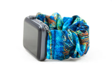 Load image into Gallery viewer, Seashell Apple Watch Scrunchie Band
